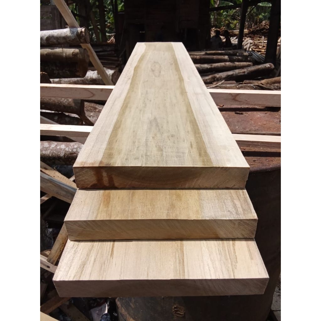 PAPAN KAYU 2 X 20 PANJANG 2 METER KAYU SUDAH DI SERUT HALUS