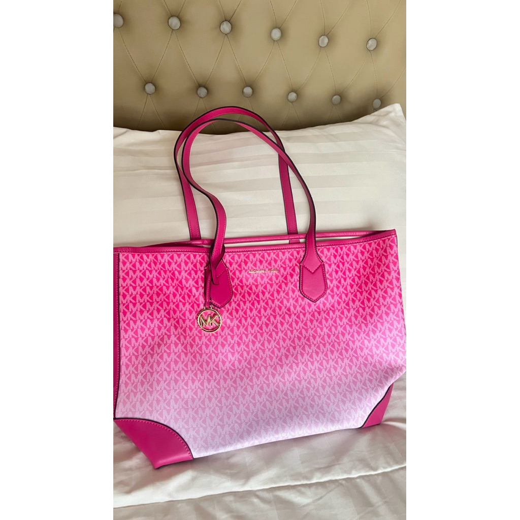 Preloved vvgc tas Mk original kulas