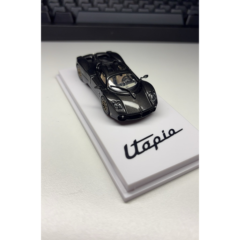 cm model pagani utopia full carbon