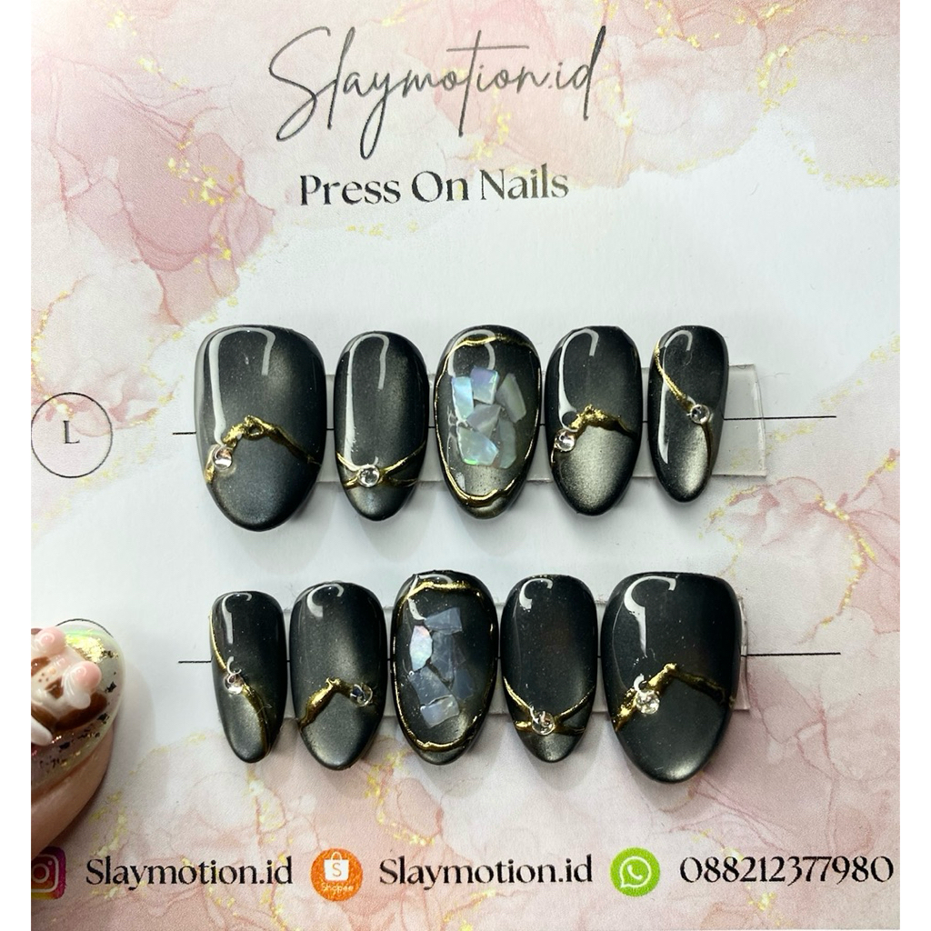 Cat Eye Black Chrome