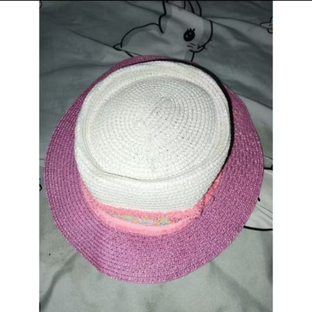 preloved topi pantai miniso jp wanita