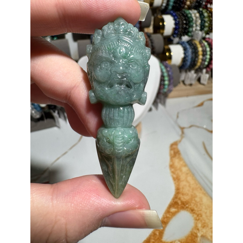 Liontin Giok Multicolor Vajra(xia mocu)