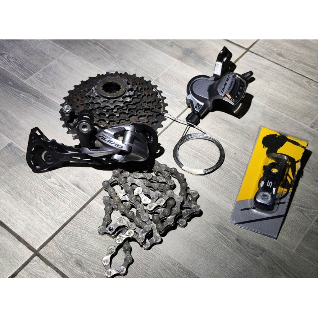 Mini Grupset Shimano Alivio M4000 9speed original copotan xtrada 5