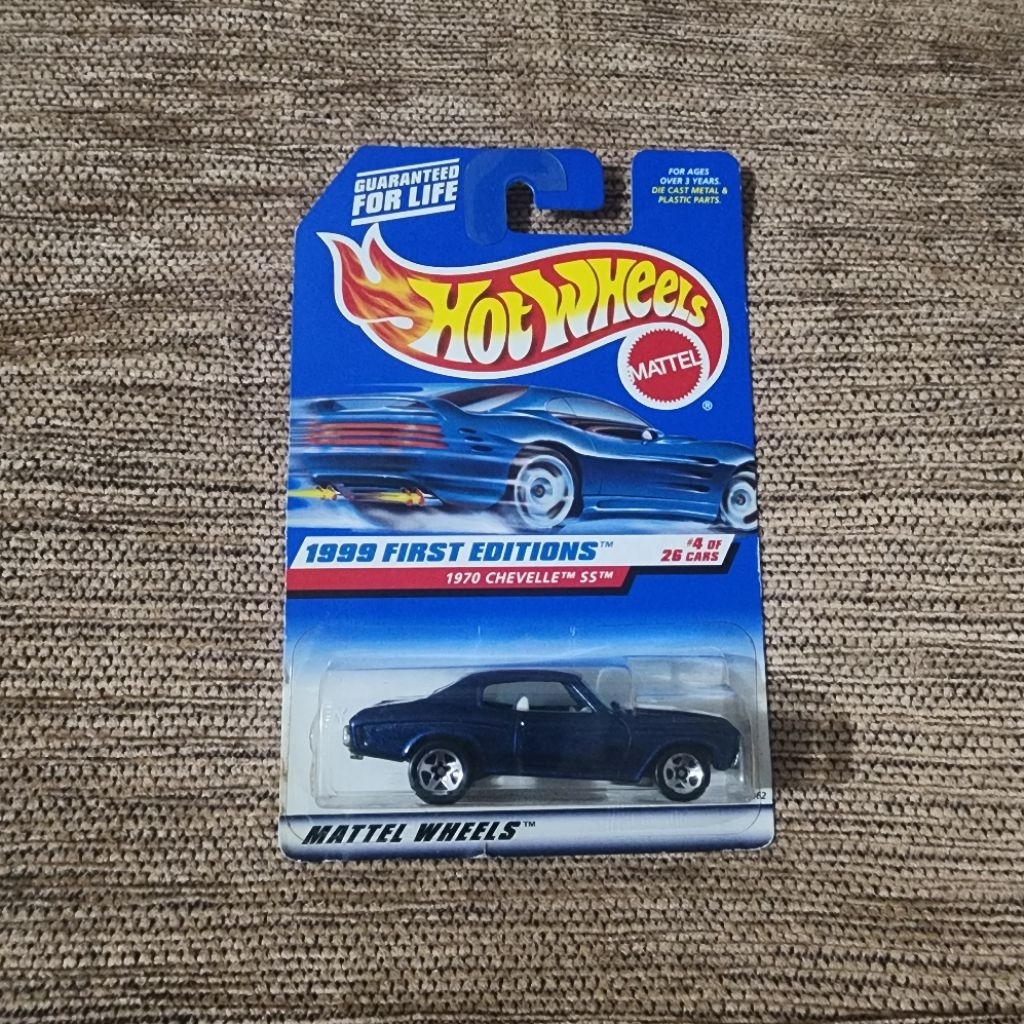 Hot Wheels - 1970 CHEVELLE SS - 1999 FIRST EDITIONS