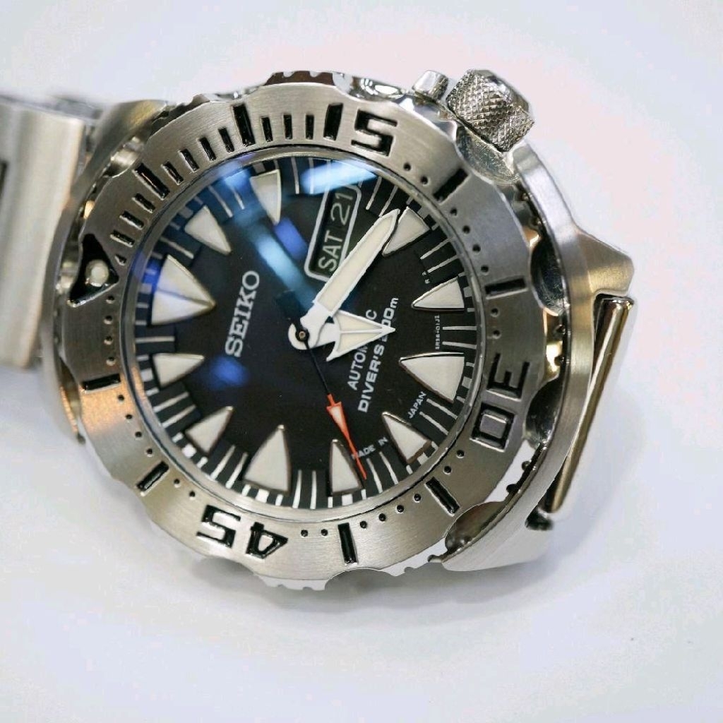 Seiko Monster Gen 2 with arabic day