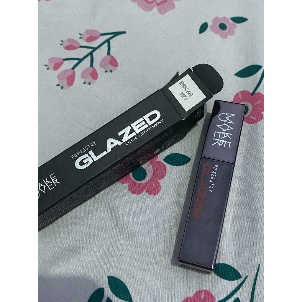 make over powerstay glazed shade d22