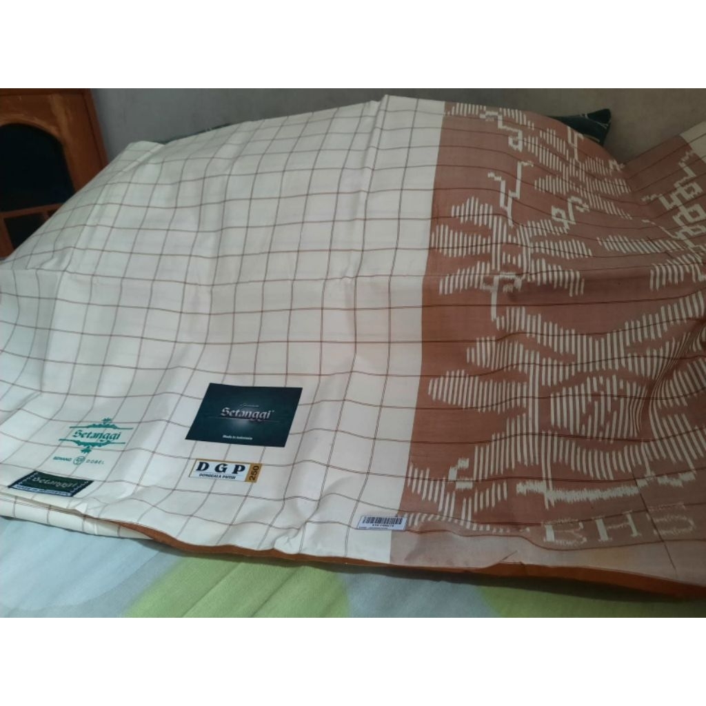 SARUNG BHS SETANGGI DGP SUTERA SPUNSILK 210 PUTIH JADUL