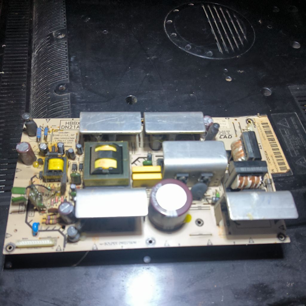 PSU TV POLYTRON PLM32B21 COPOTAN DARI LAYAR RUSAK