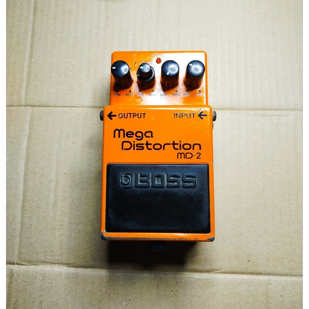 Pedal Efek Gitar BOSS MEGA DISTORTION MD2 MD 2 MD-2, Efek Gitar Boss Distorsi Metal. Efek Stompbox G