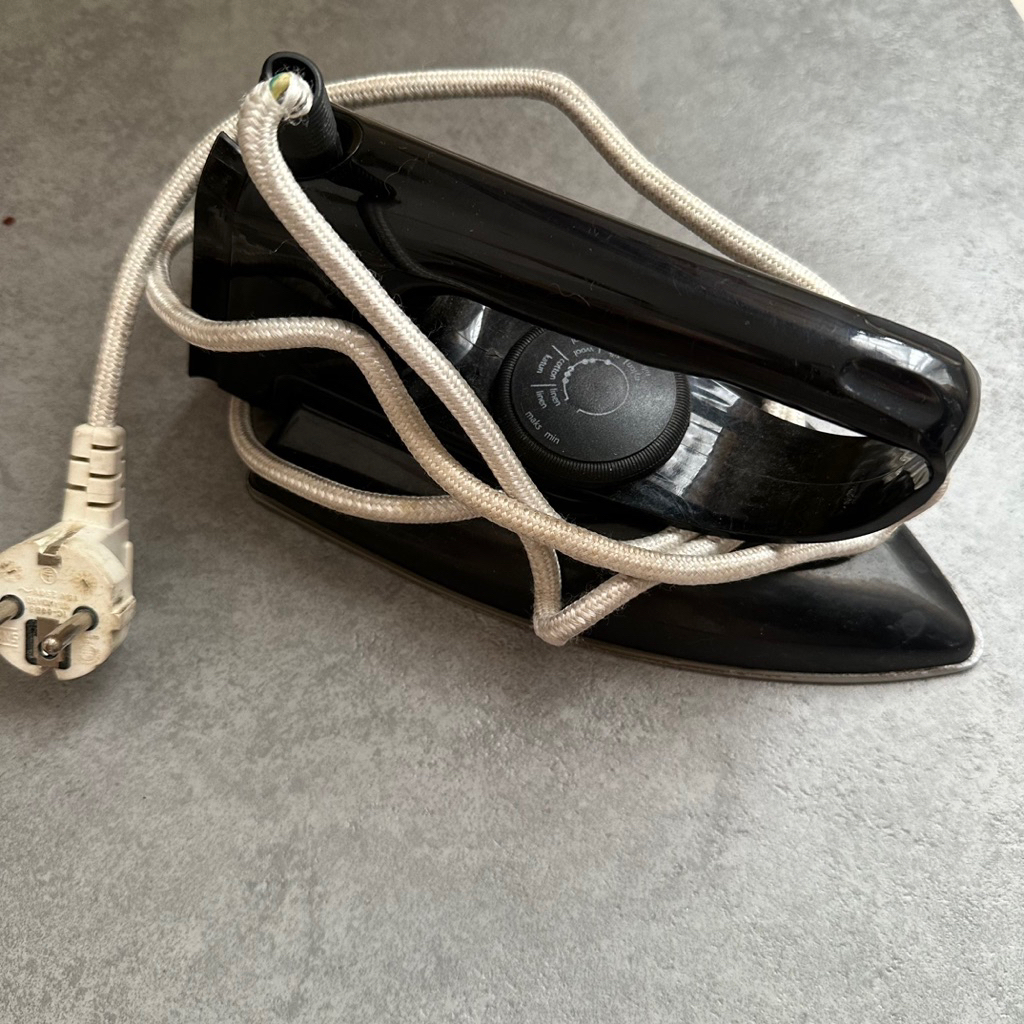 setrika cosmos preloved second barang bekas elektronik rumah tangga