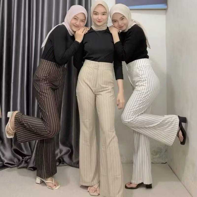 Celana Wanita Flare Pants Esme Cutbray Premium Import Bangkok dengan Bahan Knit Stripe Premium