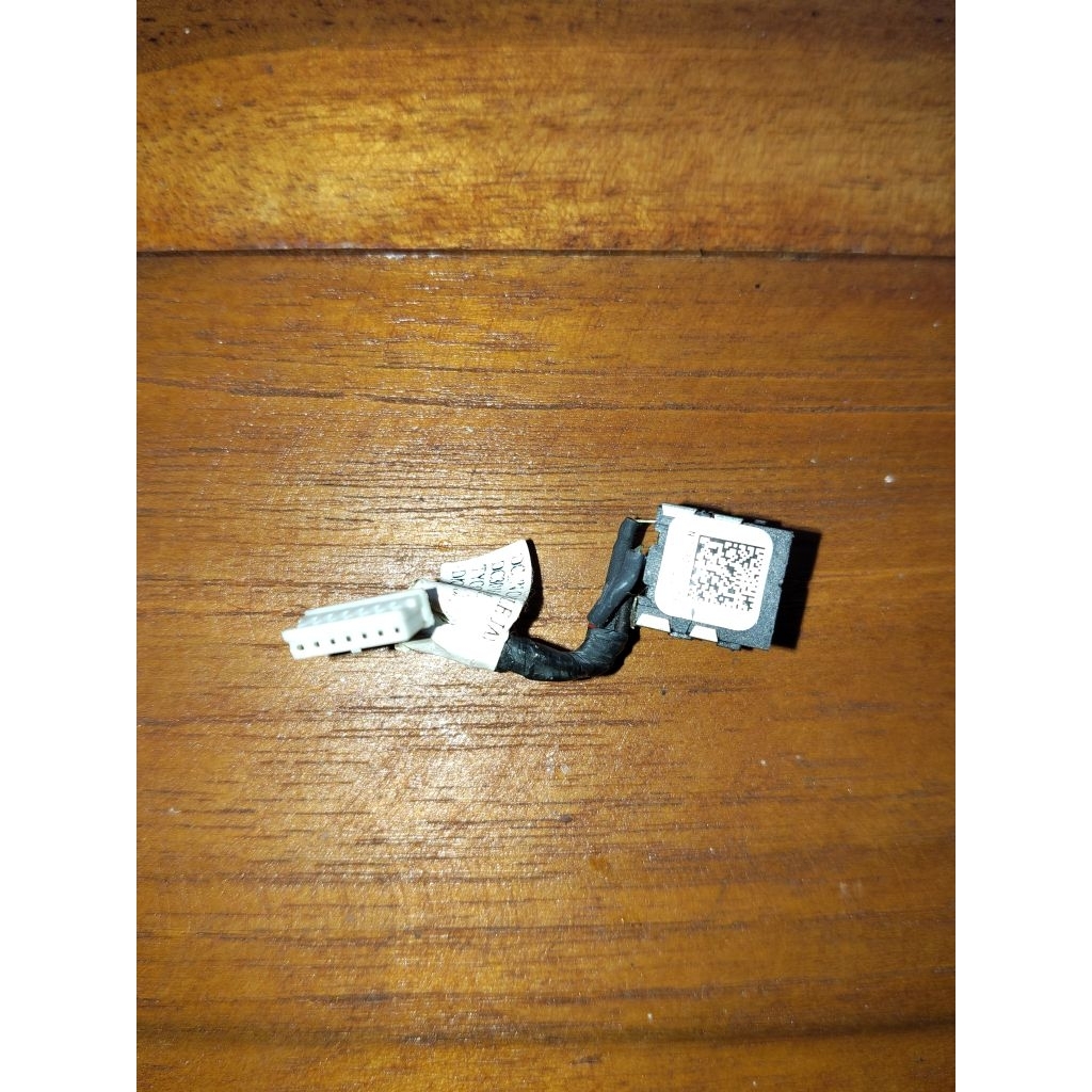 Konektor Power Laptop Dell latitude E4300