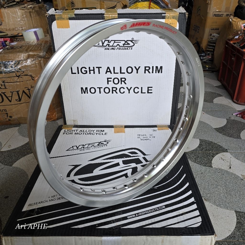PROMO rim velg AHRS original WM shape 215 ring 18 hole 28 / 36 warna silver glosy - velg alloy almun