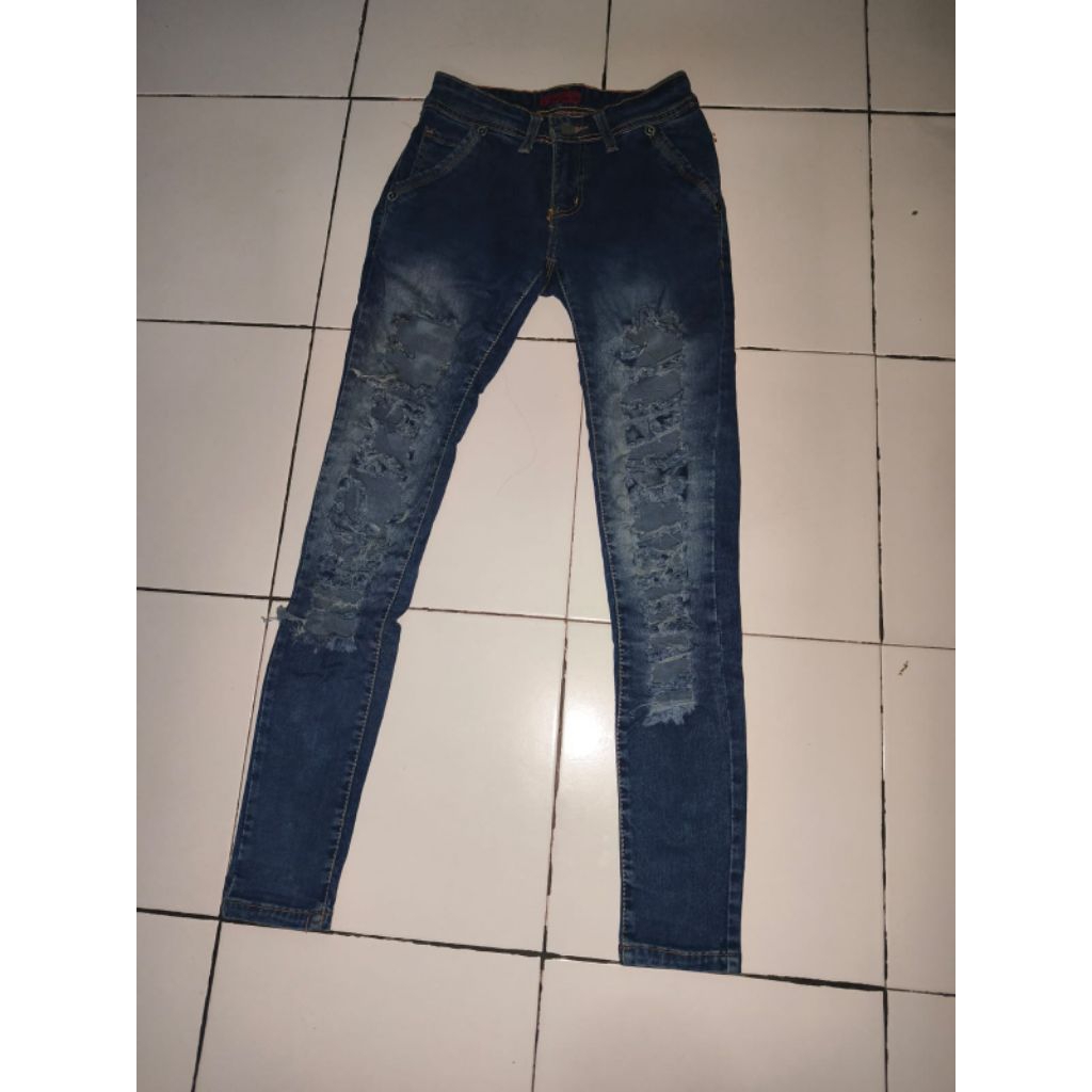 Celana Jeans Pensil Celana Jeans Wanita