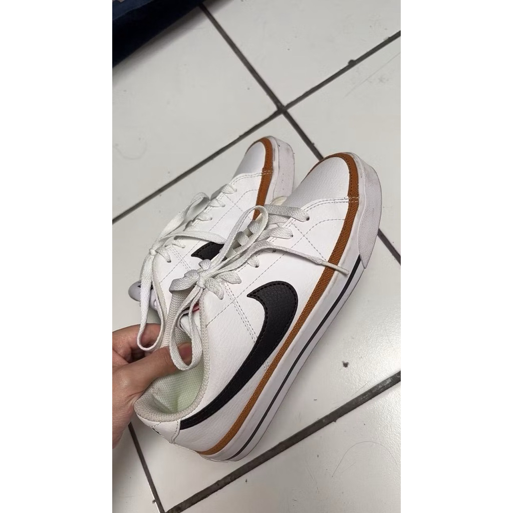Nike Court Legacy preloved