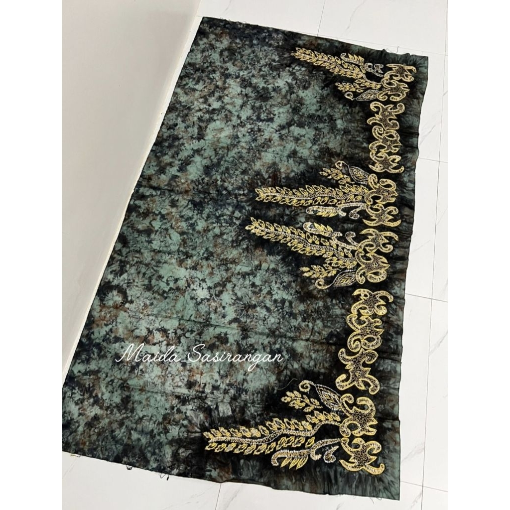 Kain Sasirangan Bordir