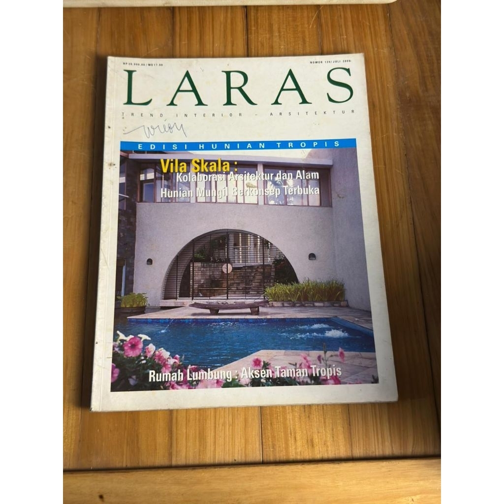 Majalah Laras Edisi Hunian Tropis