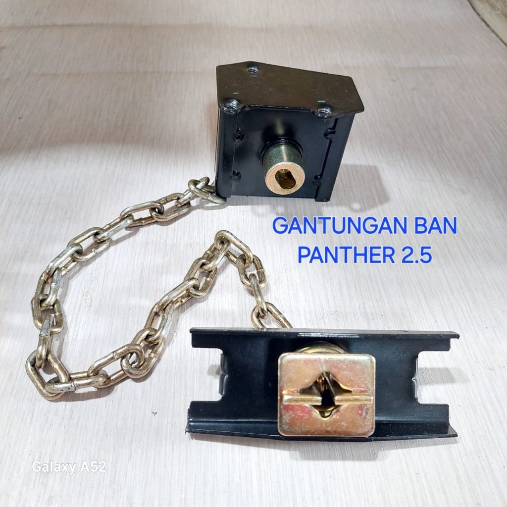 Gantungan Ban Serep Panther 2.3 = TBR52