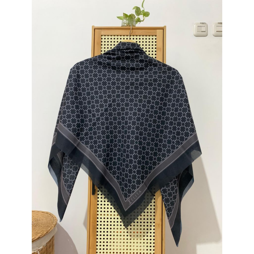 Preloved jilbab Elita