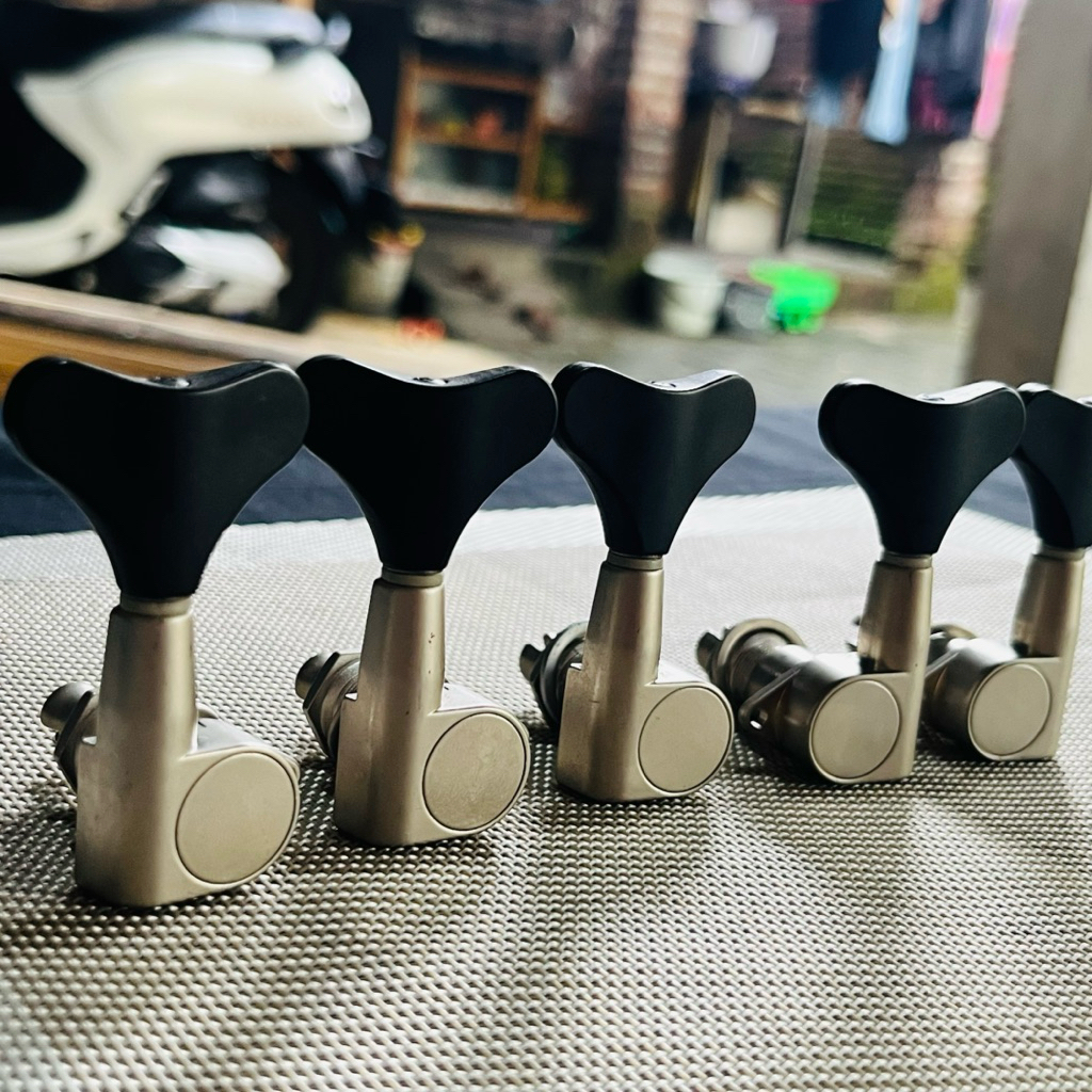 dryer head machine bass 5string 3x2 original CORT warna silver satin