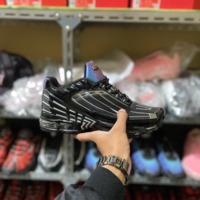 Zhstore Sepatu Sneakers Unisex TN Plus 3