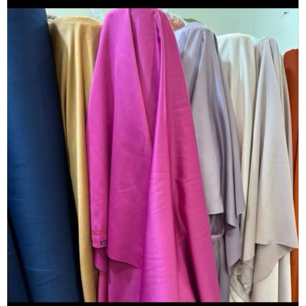 bahan kain satin silk Roberto cavalli premium