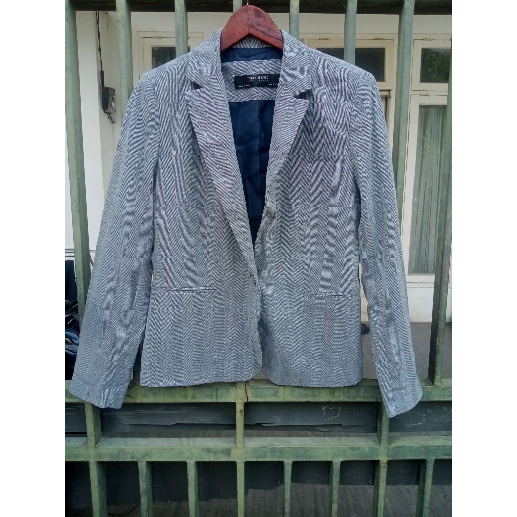blazer Zara wanita