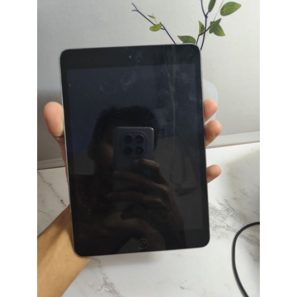 iPad Mini 2 16GB WiFi Only - Minus LCD Mesin & Part Lain Normal