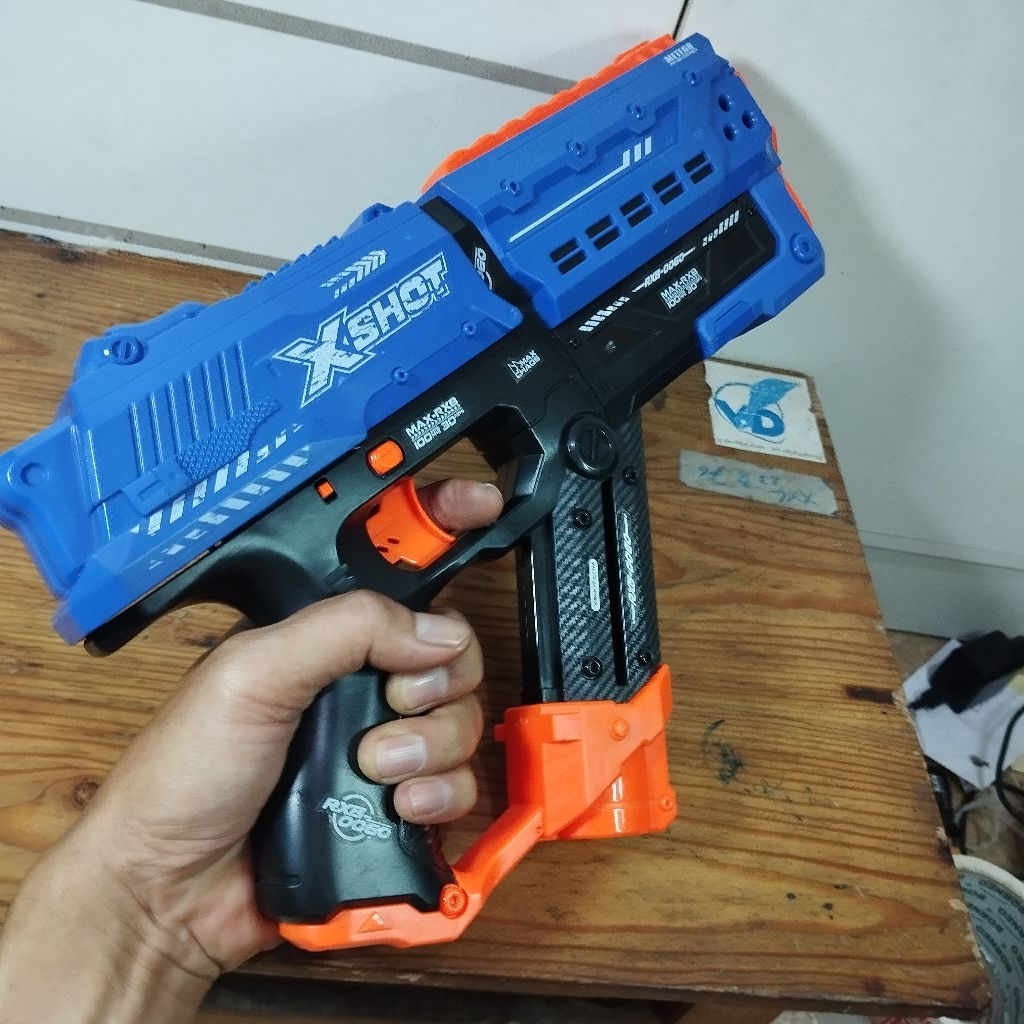 X-Shot Chaos Meteor dari Zuru (tanpa peluru)