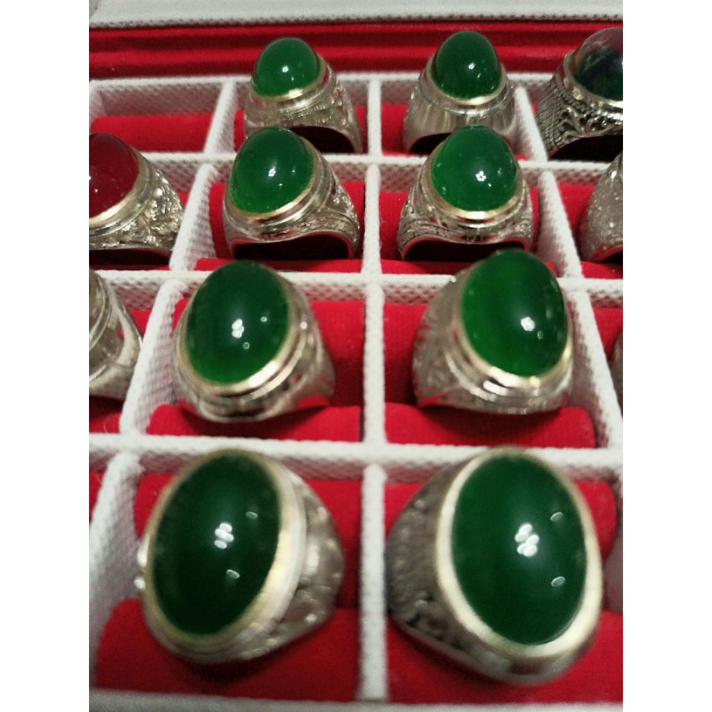 cincin batu Hijau Garut