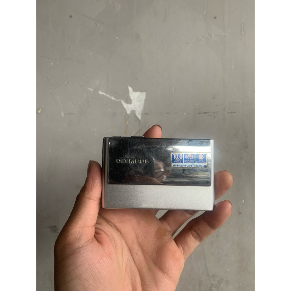 digicam olympus 1040