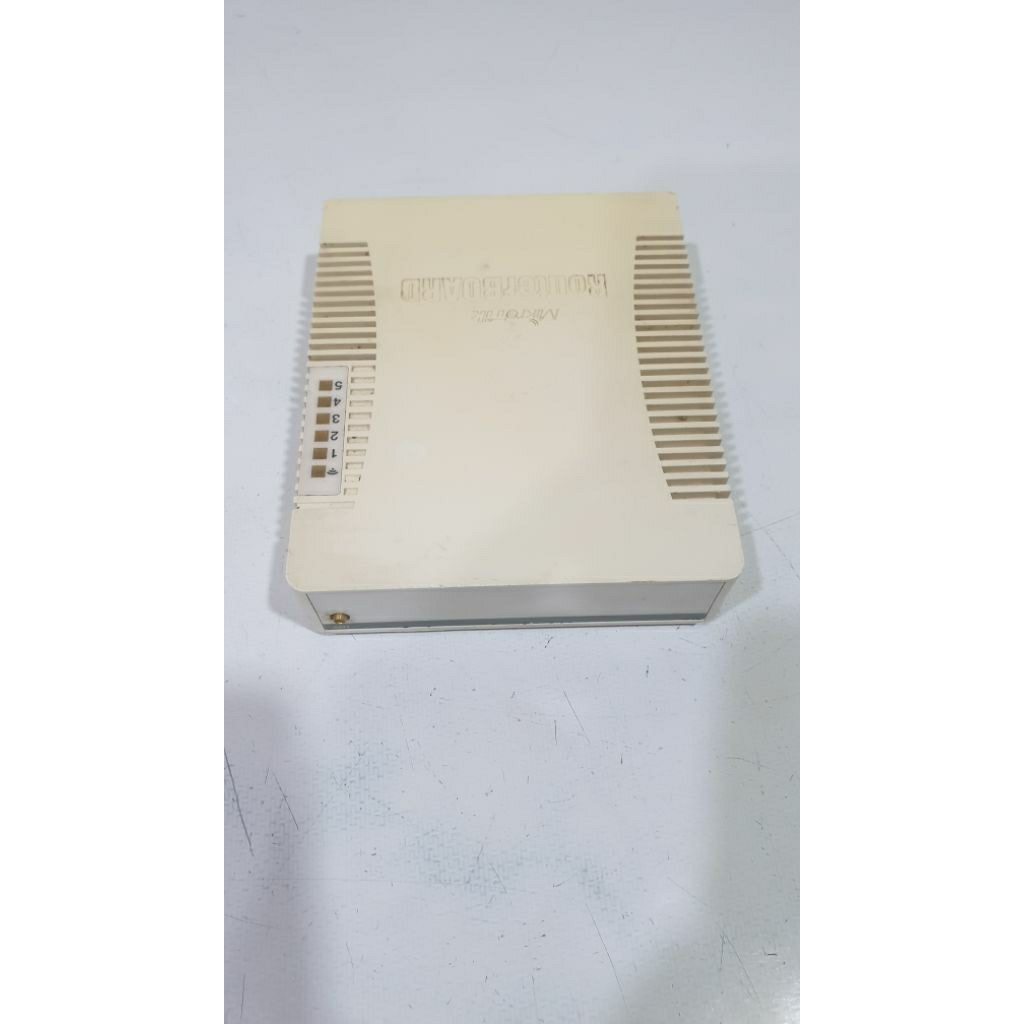 mikrotik rb 751u-2hnd
