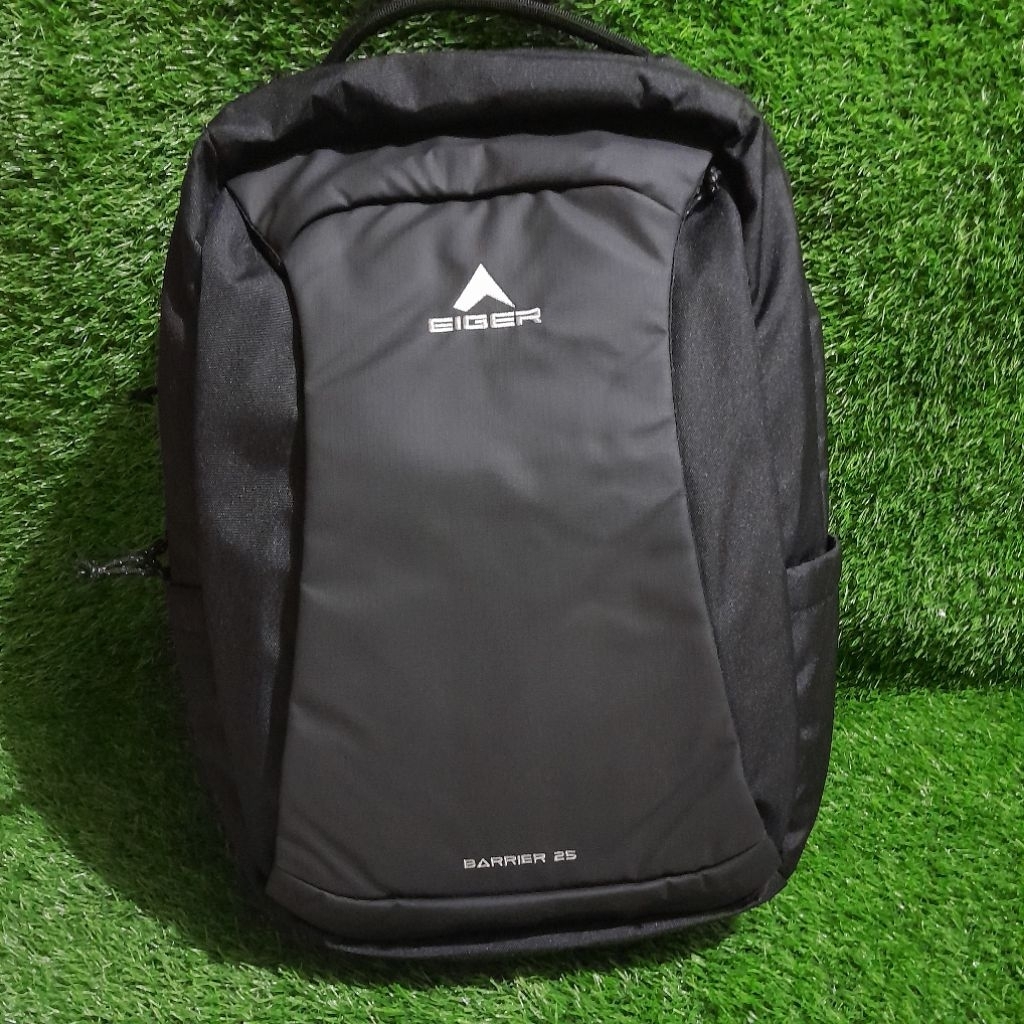 Tas EIGER BARRIER 25 Laptop (New)