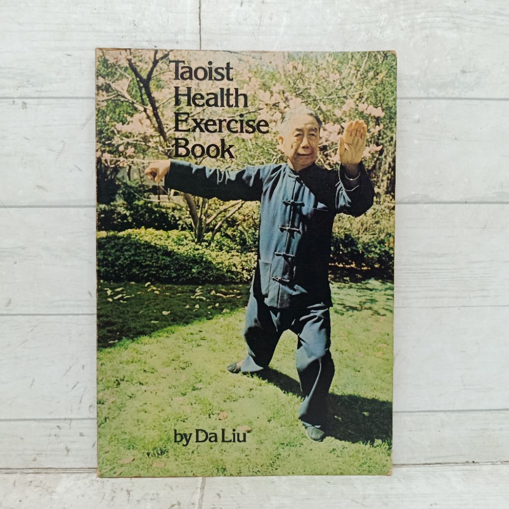 Buku Taoist Health Exercise Book By Da Liu softCover Bahasa Inggris