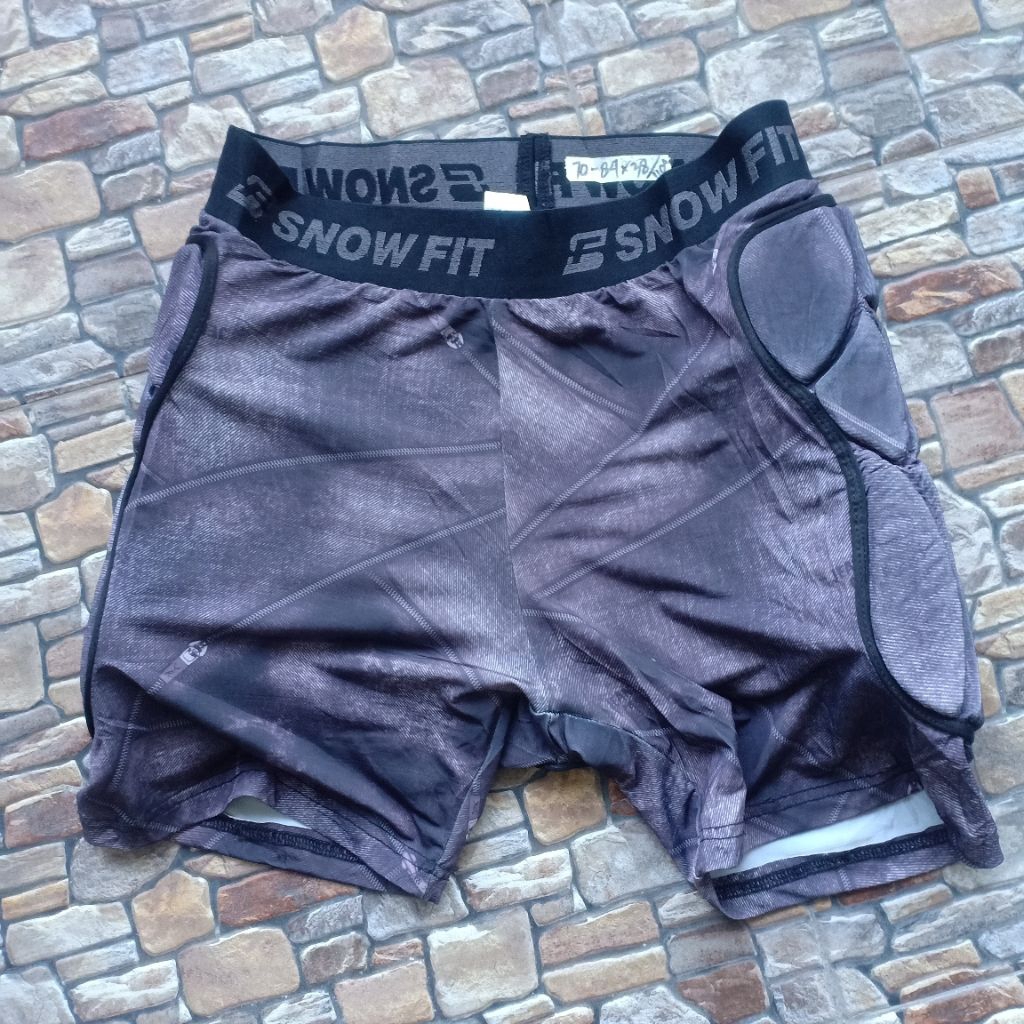 Celana pendek olahraga Sepeda branded original pl, Celana pelindung olahraga Ruby