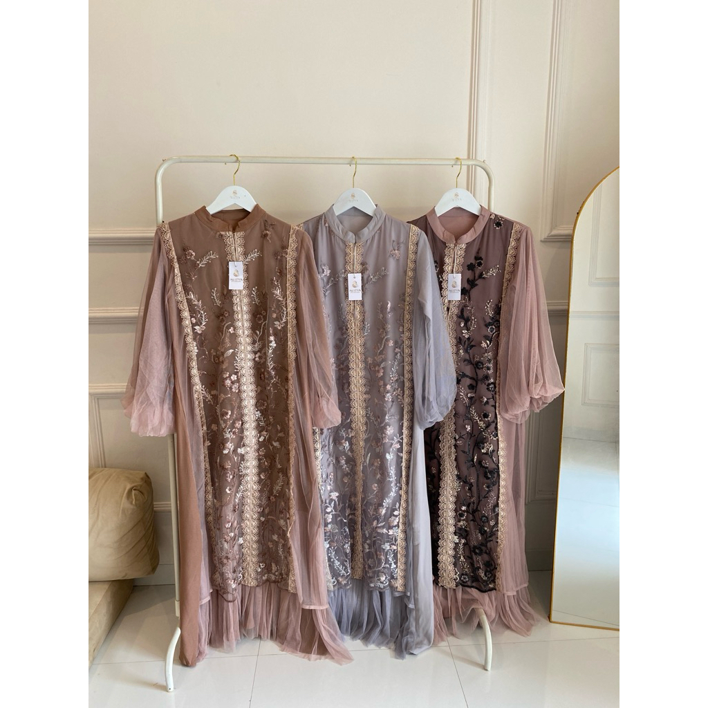 Mahira Dress