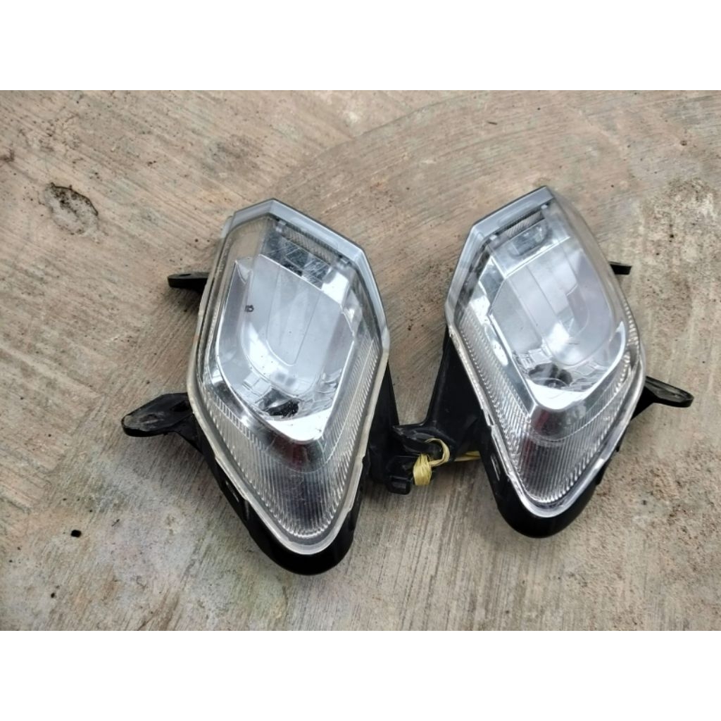 lampu sen depan kanan kiri honda scoopy fi 2019