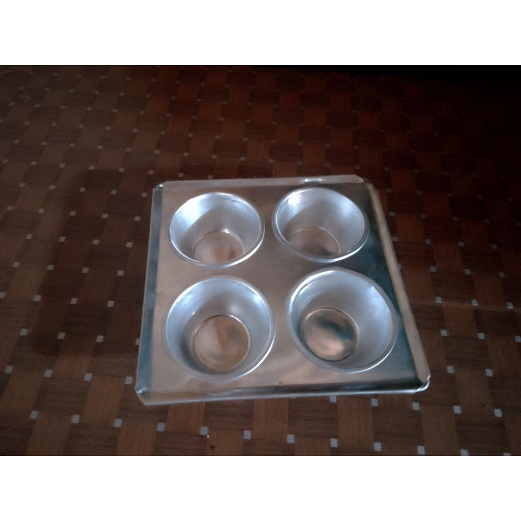 Loyang cup cake lubang 4 tempat wedang sodan