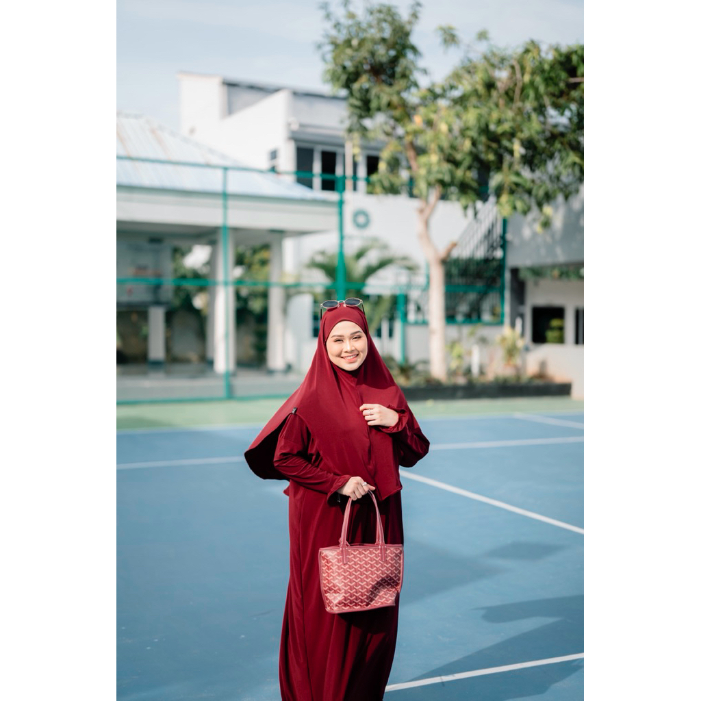 Nayara Abaya Maroon