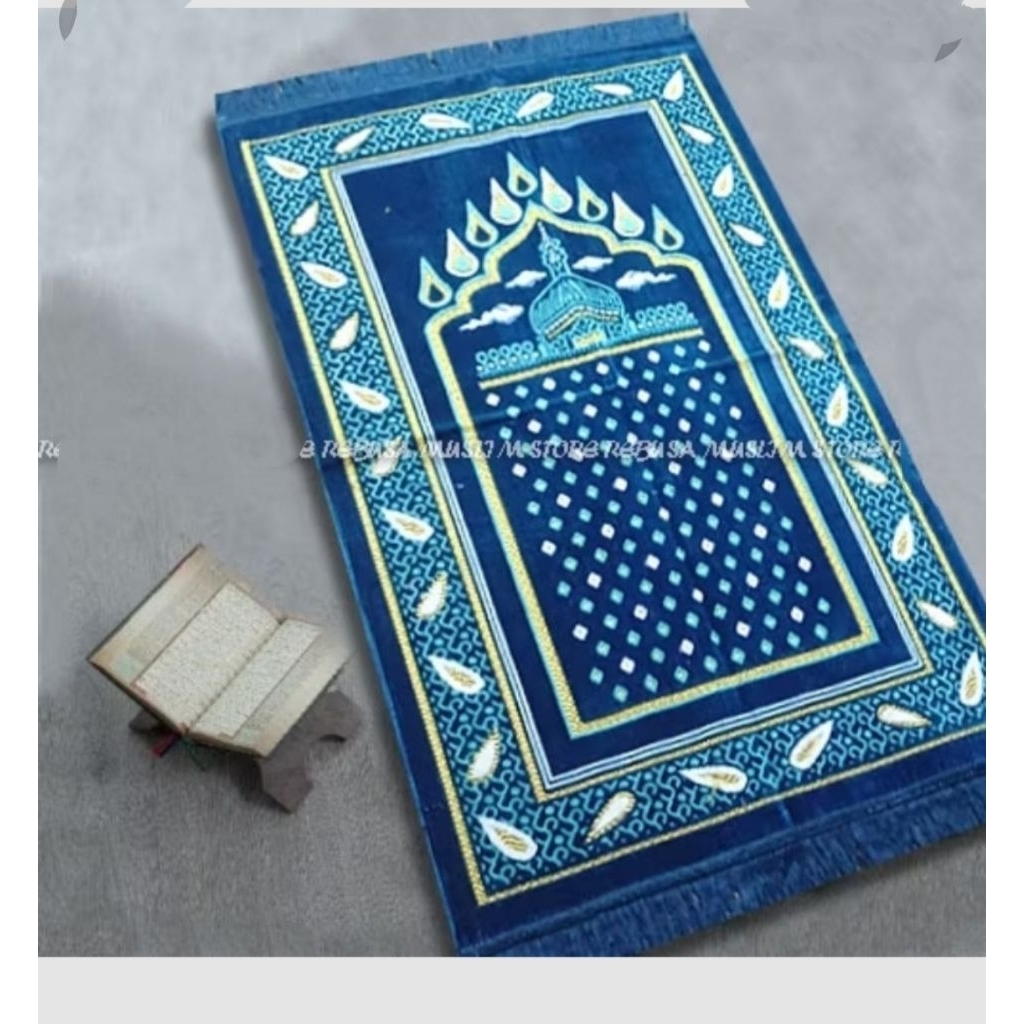 Sajadah Bludru Tebal