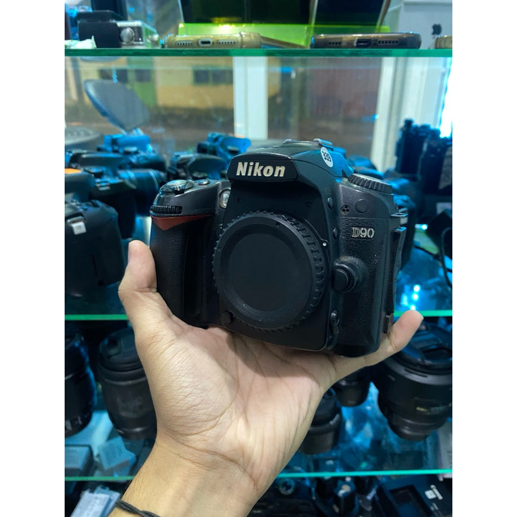 NIKON D90 body only murah