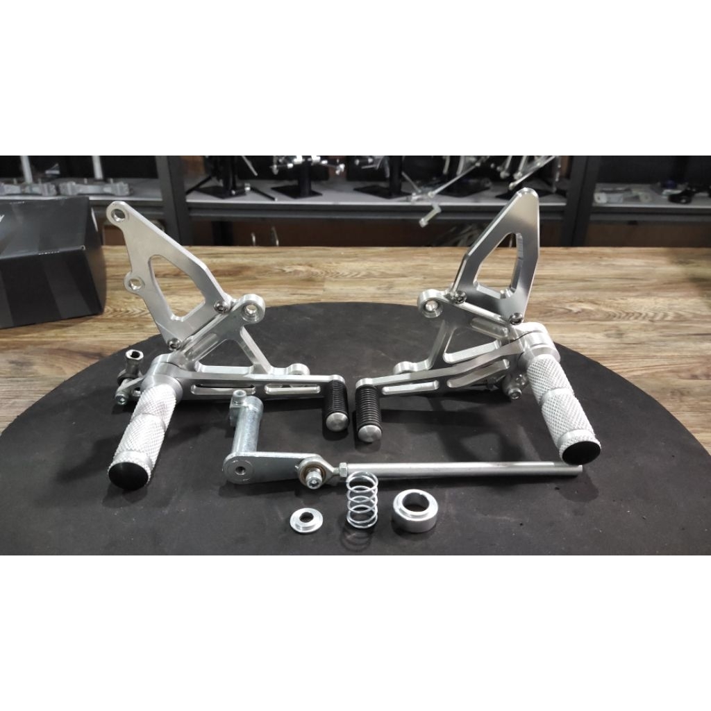 Footstep Underbone Jupiter Bpro Mx King Satria Fu Ninja Es2 Mx New 135 mxking Z Vega R New F1zr Khar