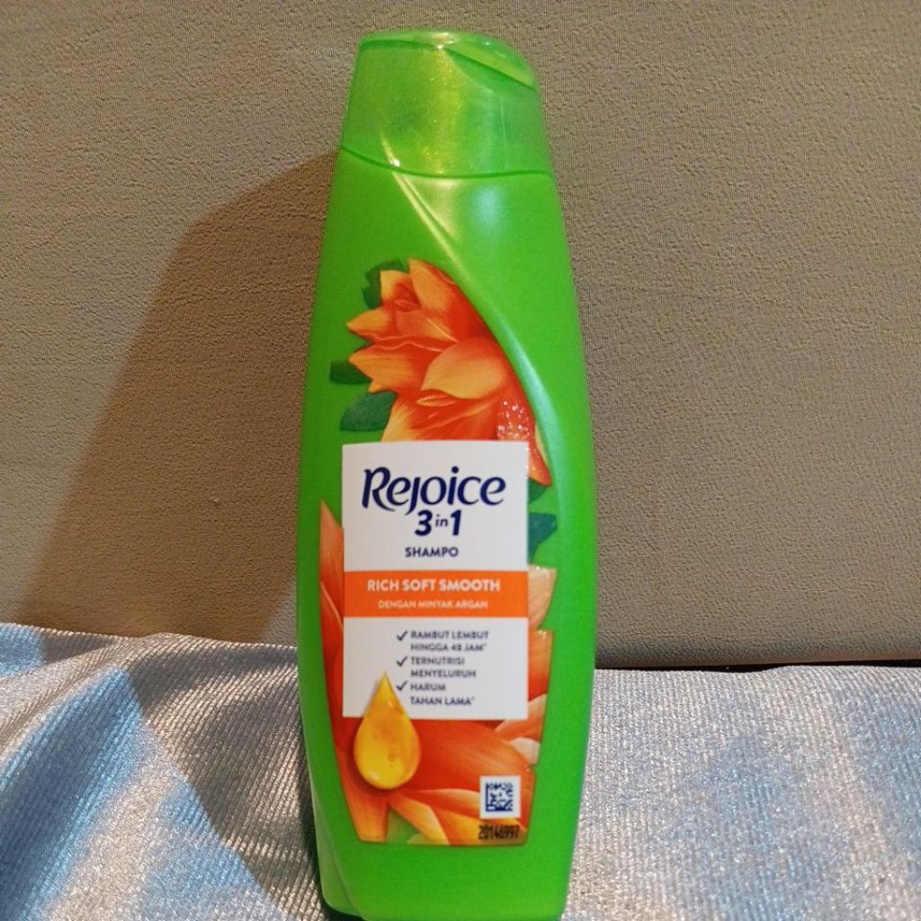Shampo Rejoice Botol Kecil 70ml Rich Soft Smooth