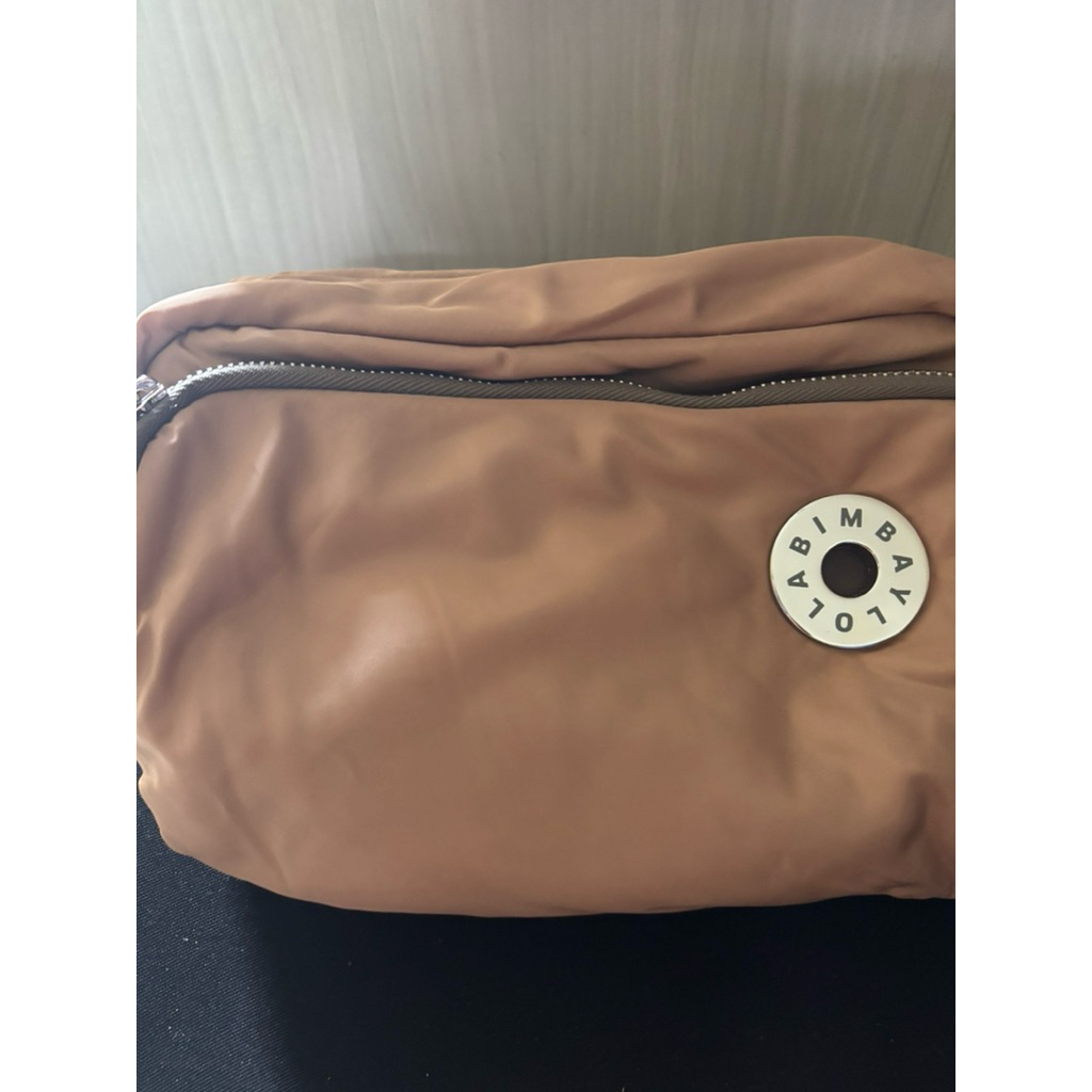 Preloved BIMBA Y LOLA Pocket Medium authentic