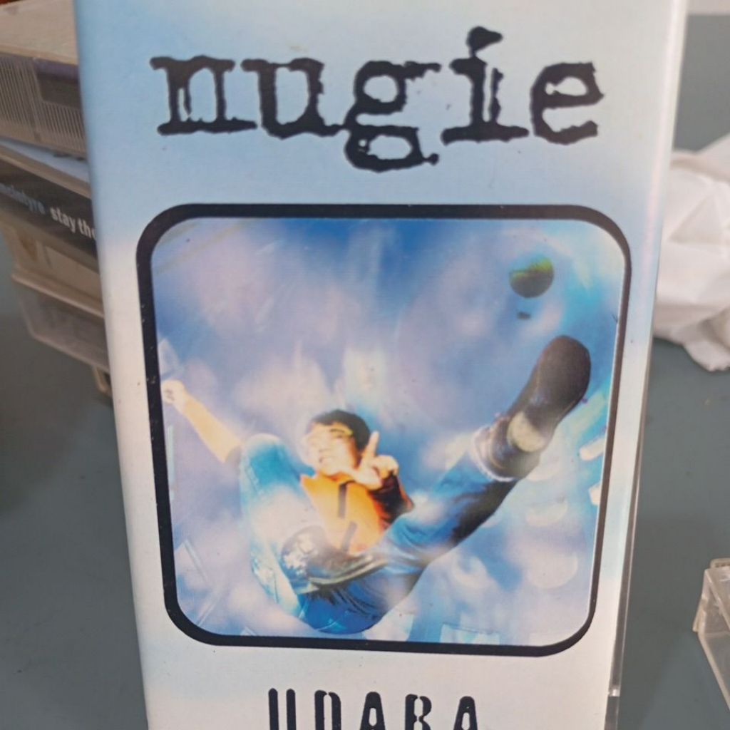 kaset pita nugie udara