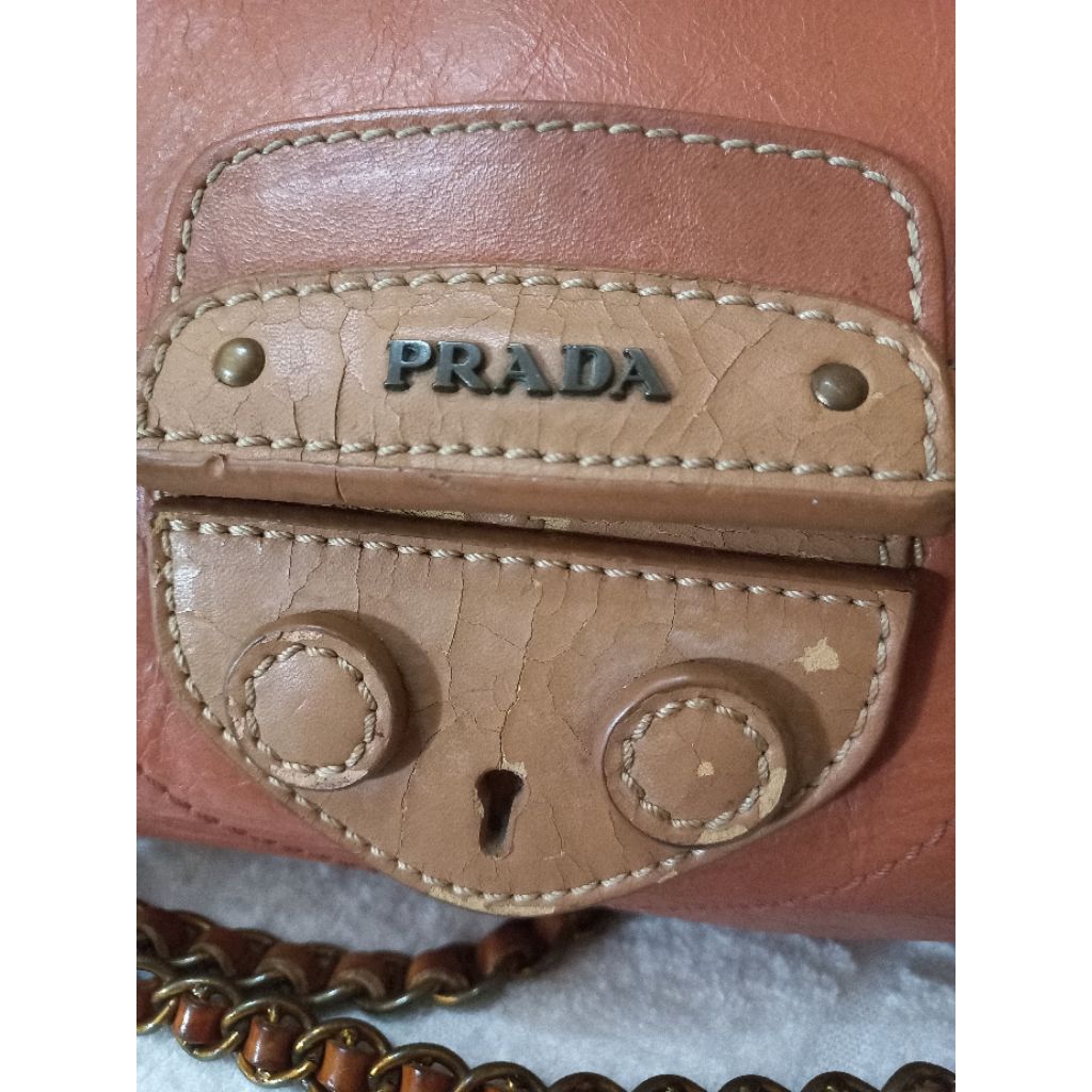 prada sling bag