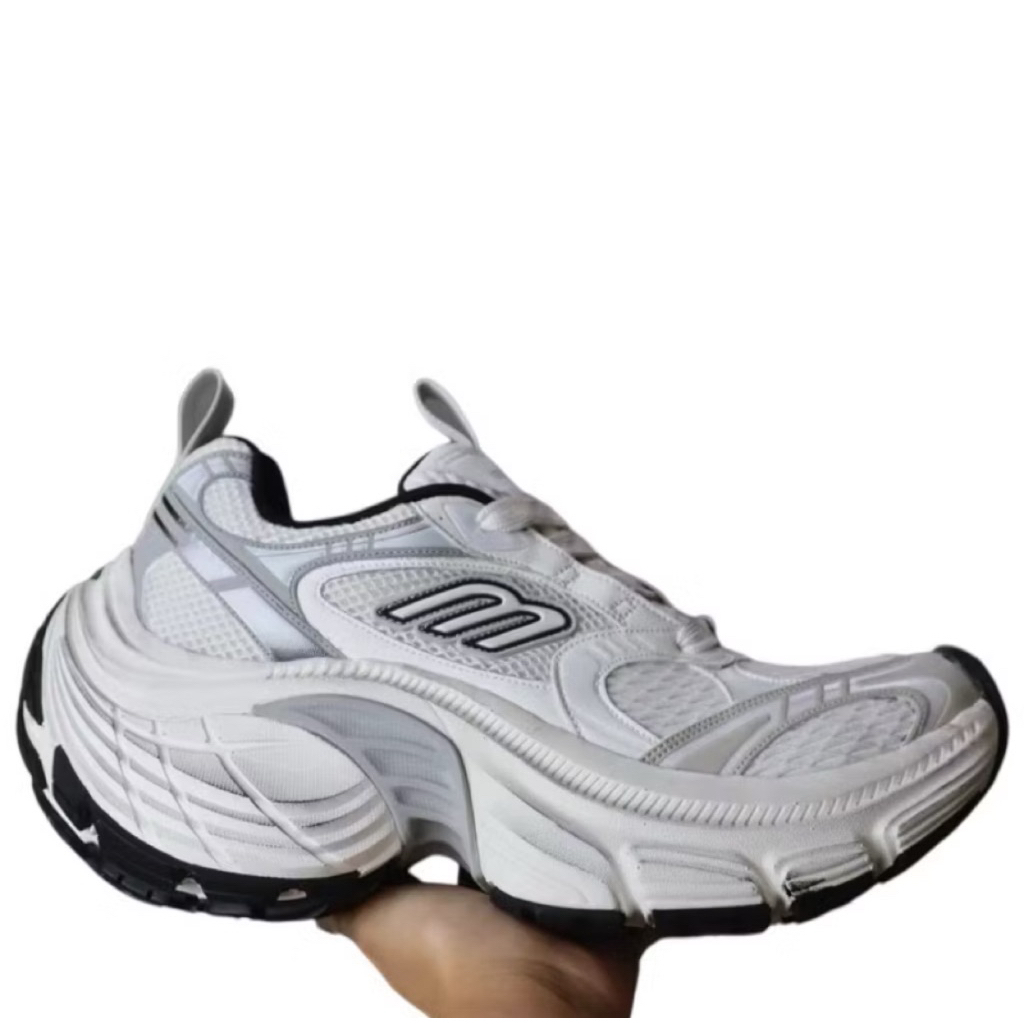 Sepatu Balenciaga 10XL kw super second ukuran 41