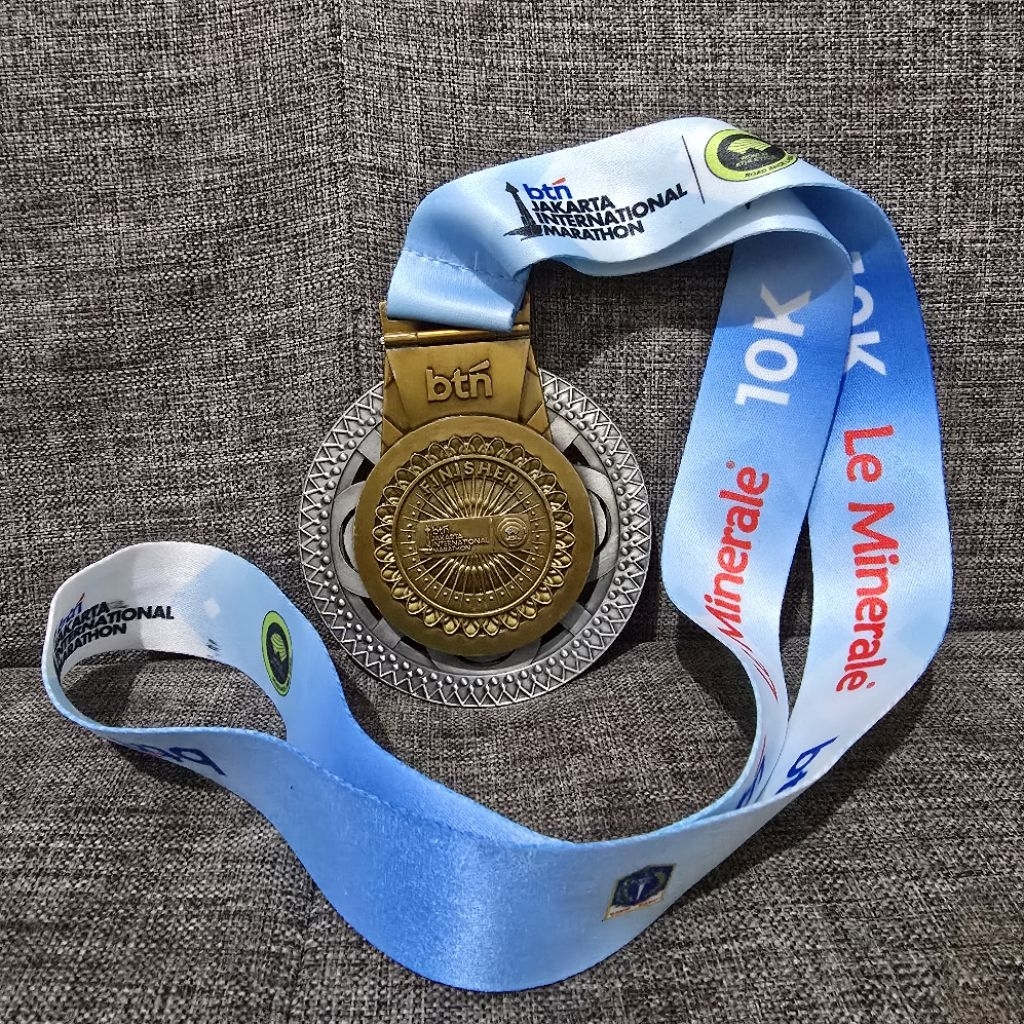 medali finisher run BTN Jakarta Internasional Marathon 2025 JAKIM 10km