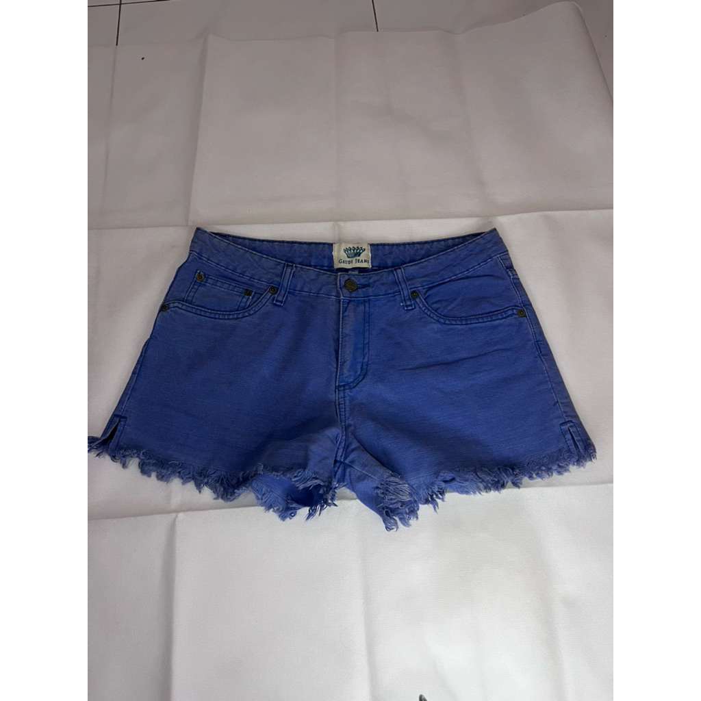 celana jeans wanita pendek seksi