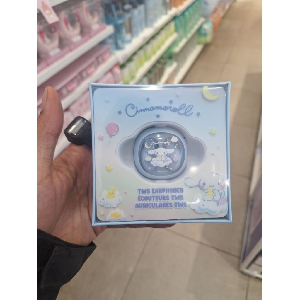 miniso original x sanrio TWS earphones wireless bluetoth